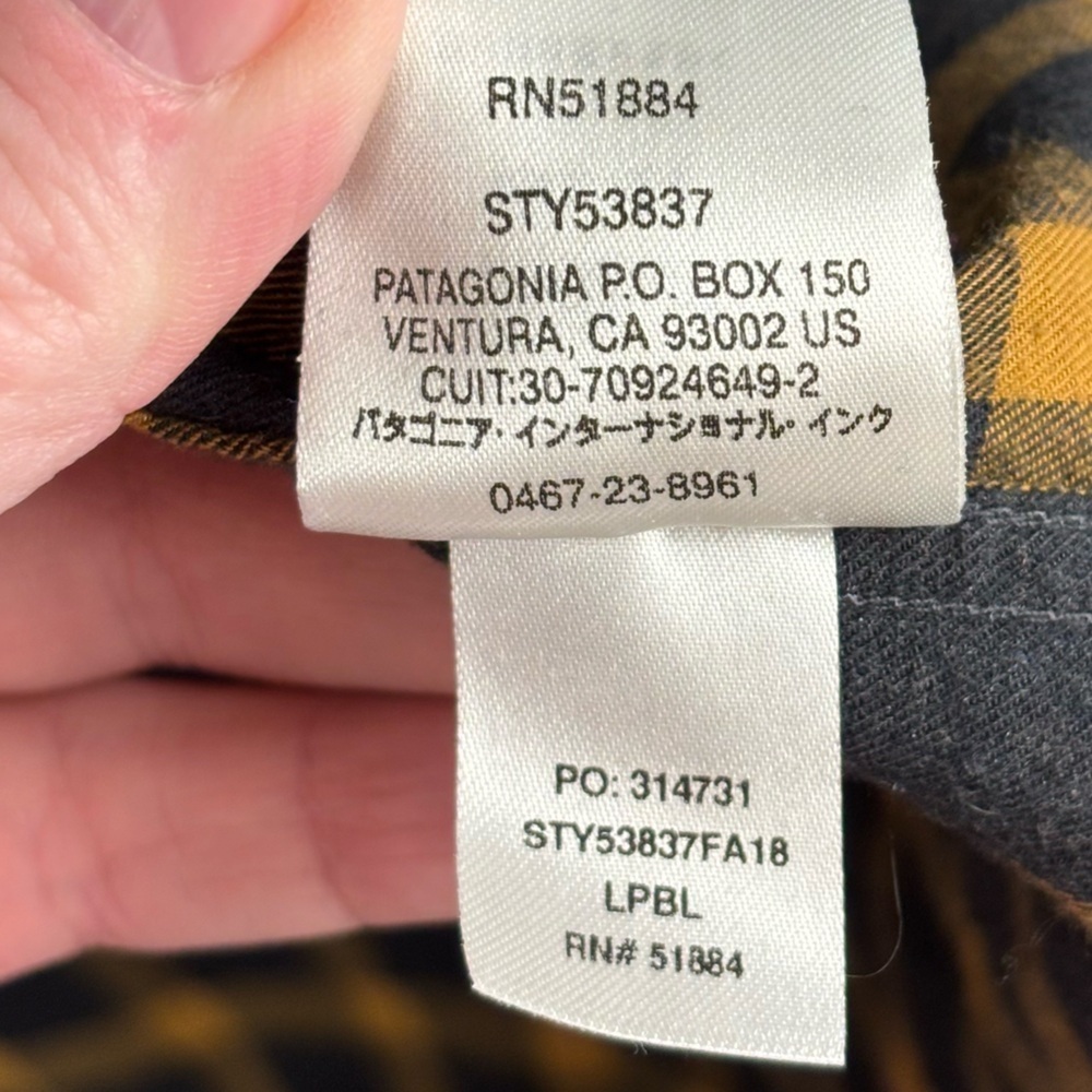 Patagonia Men’s Long Sleeve Pima Cotton Worn Wear plaid shirt - Picture 8 of 8